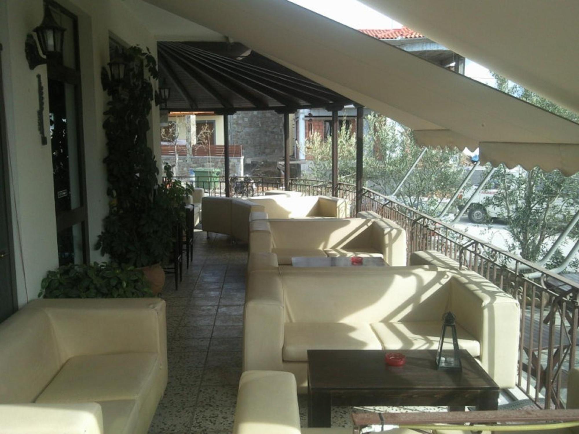 Hotel Ballas Agria Exteriör bild